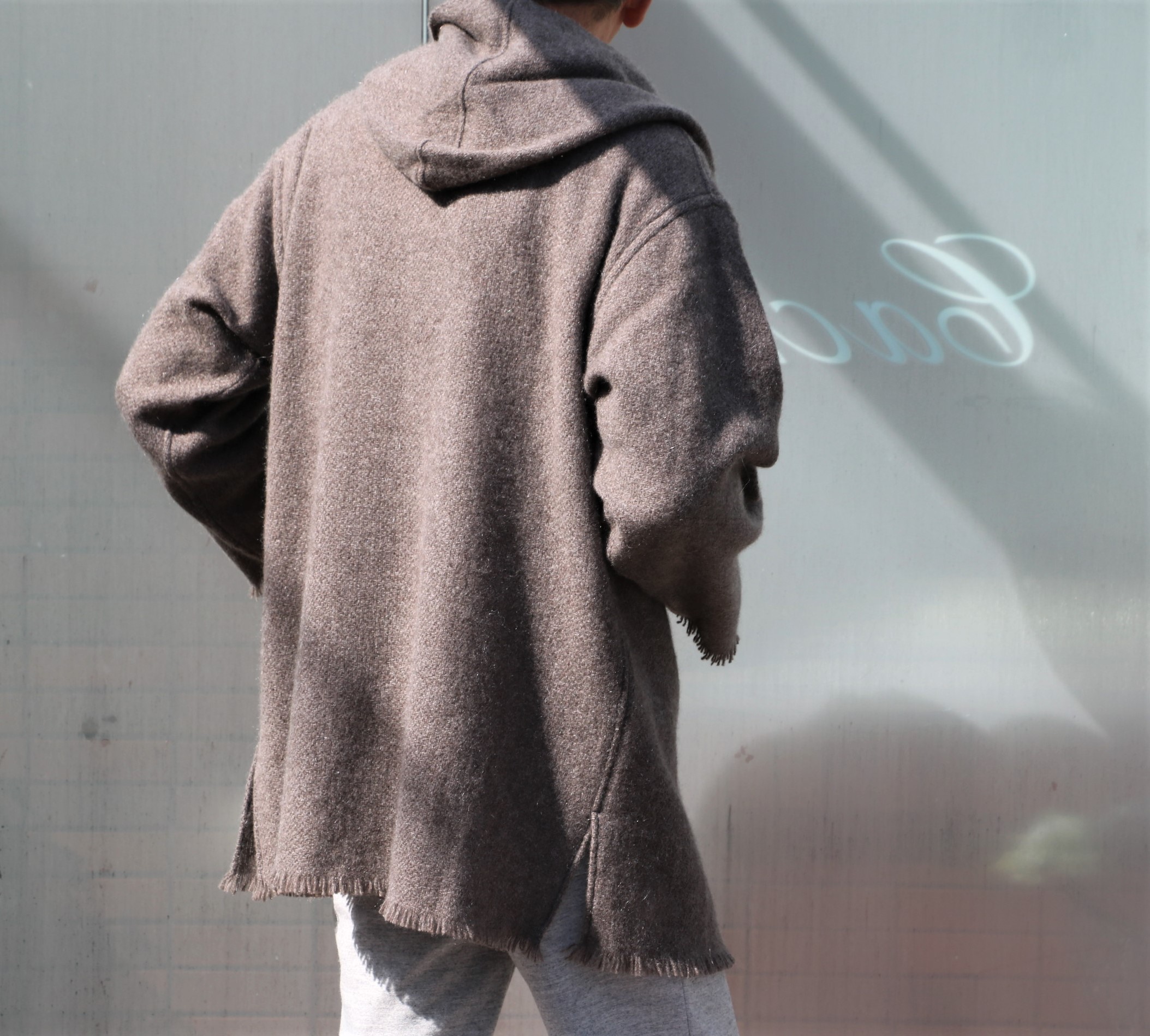GLORYGUY & Cachette｜貴方が動けば、周りの視線も動く、巻くnorlha